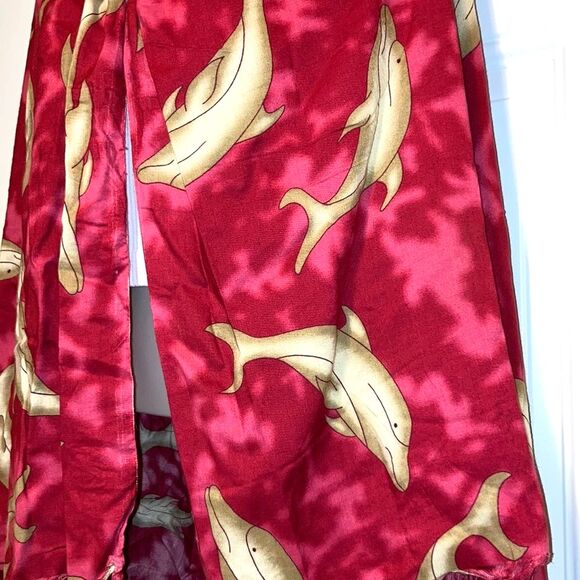 DOLPHINS Tie Dye Sarong Wrap Cover Up Knotted Fringe Womens  24 x 62  inches - Picture 5 of 7